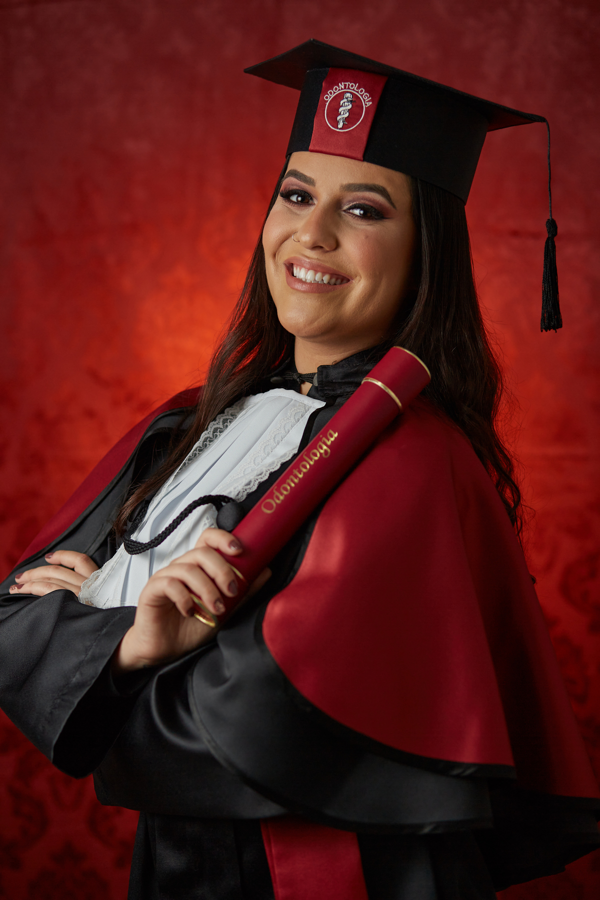 Dra. Amanda Proença - Cirurgiã Dentista - Universidade Tuiuti do Parana