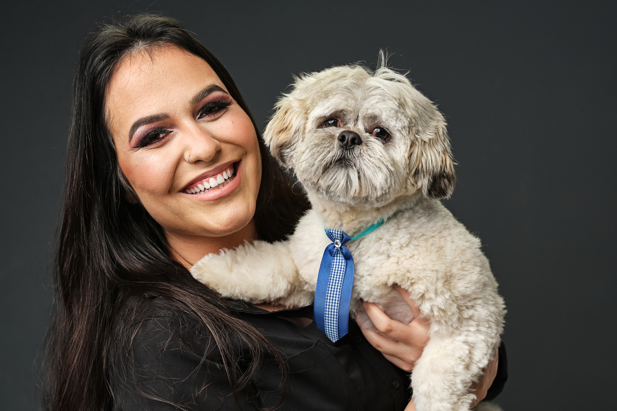 Dra. Amanda Proença - Cirurgiã Dentista - Universidade Tuiuti do Parana