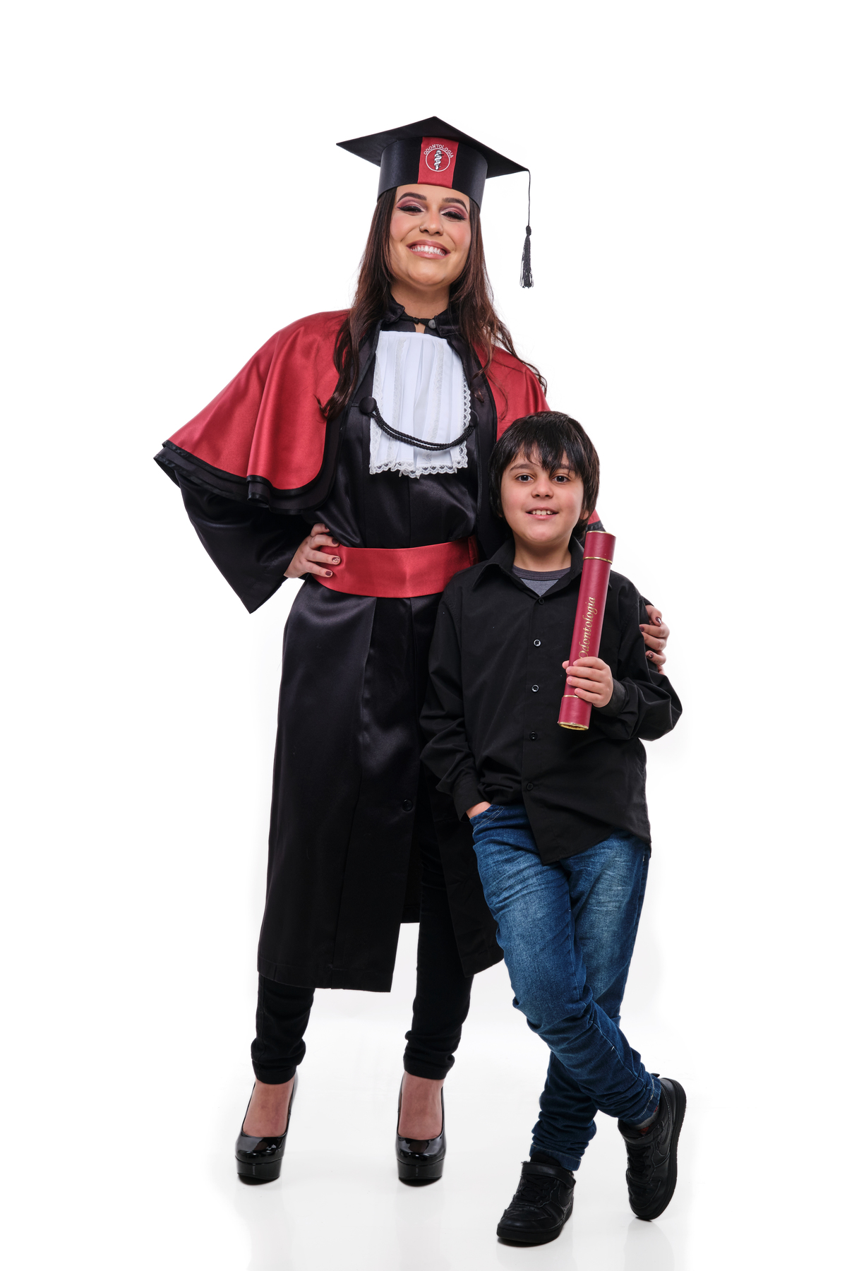 Dra. Amanda Proença - Cirurgiã Dentista - Universidade Tuiuti do Parana