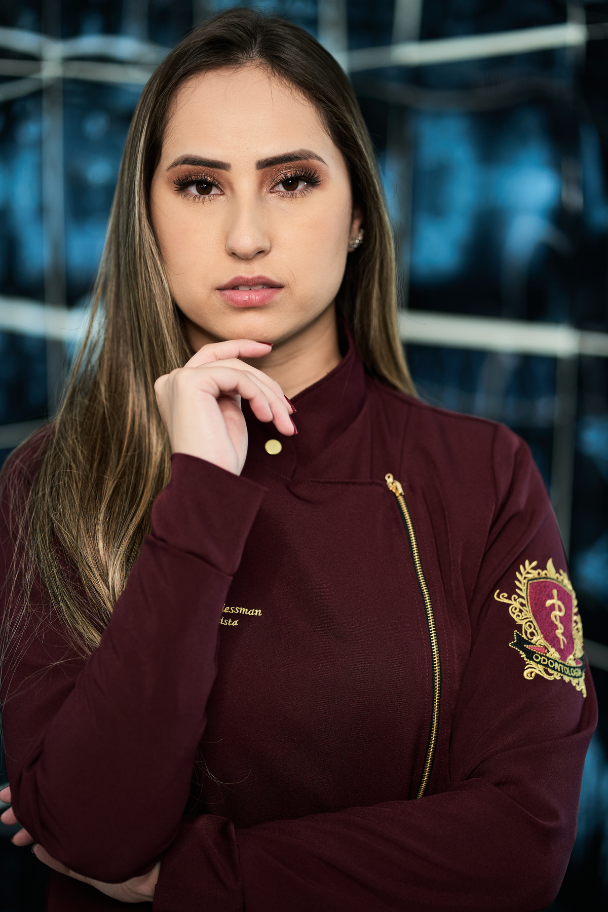 Dra. Aɴᴅʀᴇssᴀ Gᴜɪᴇssᴍᴀɴ - Cirurgiã Dentista - Universidade Tuiuti do Parana