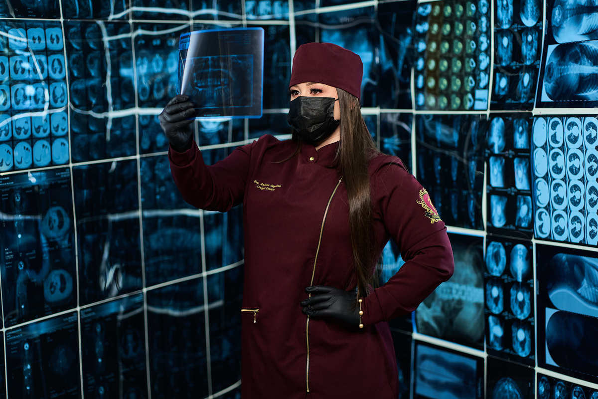 Dra. Andressa Papalardo - Cirurgiã Dentista - Universidade Tuiuti do Parana