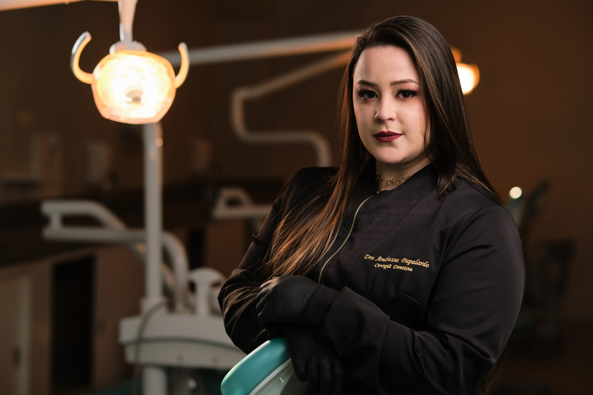 Dra. Andressa Papalardo - Cirurgiã Dentista - Universidade Tuiuti do Parana