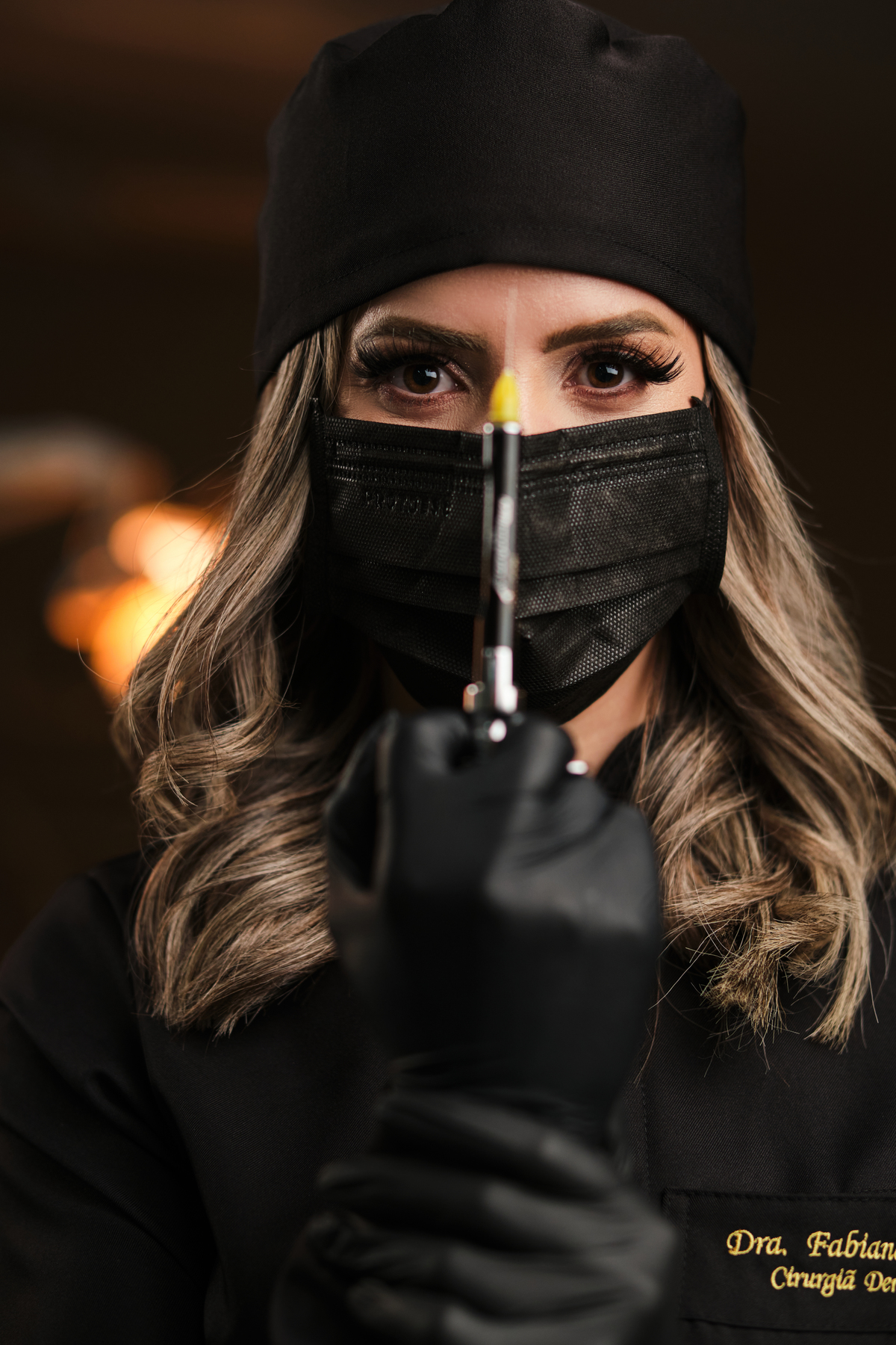 Dra.Fabiana Assis - Cirurgiã Dentista - Universidade Tuiuti do Parana