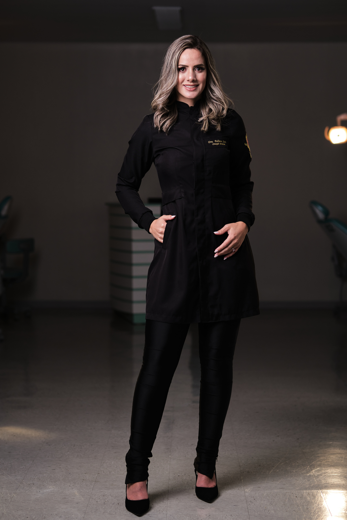 Dra.Fabiana Assis - Cirurgiã Dentista - Universidade Tuiuti do Parana