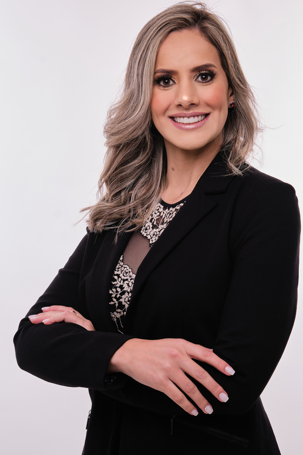 Dra.Fabiana Assis - Cirurgiã Dentista - Universidade Tuiuti do Parana