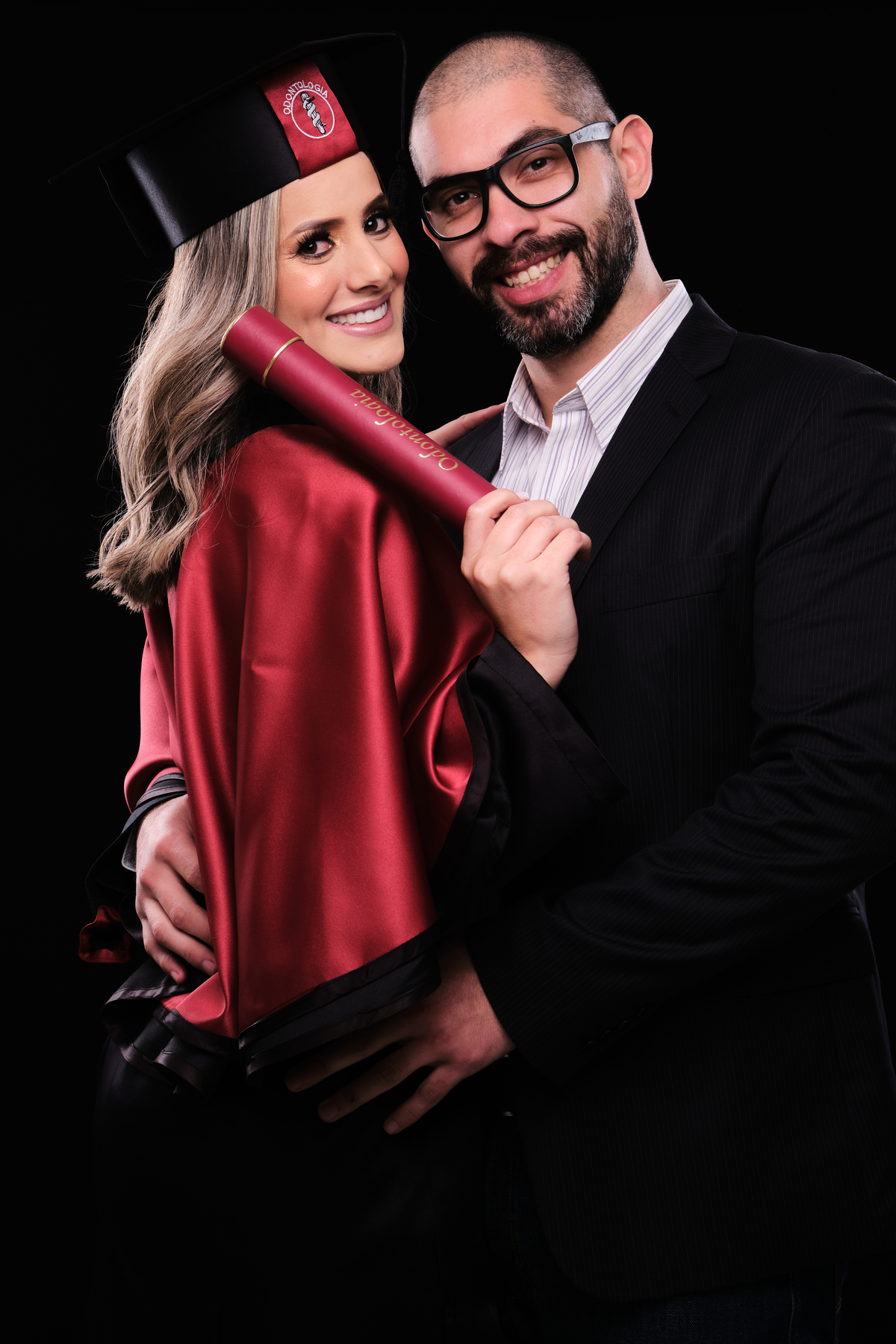 Dra.Fabiana Assis - Cirurgiã Dentista - Universidade Tuiuti do Parana