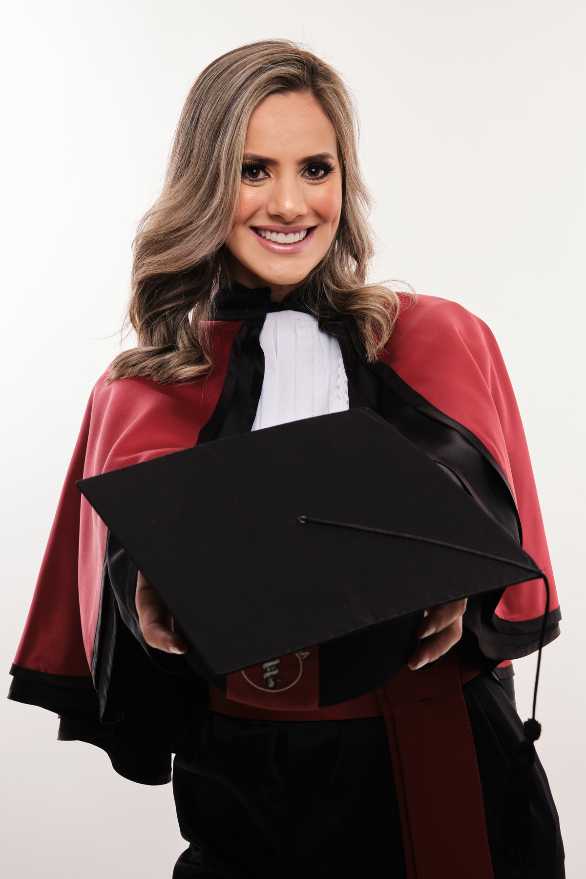 Dra.Fabiana Assis - Cirurgiã Dentista - Universidade Tuiuti do Parana