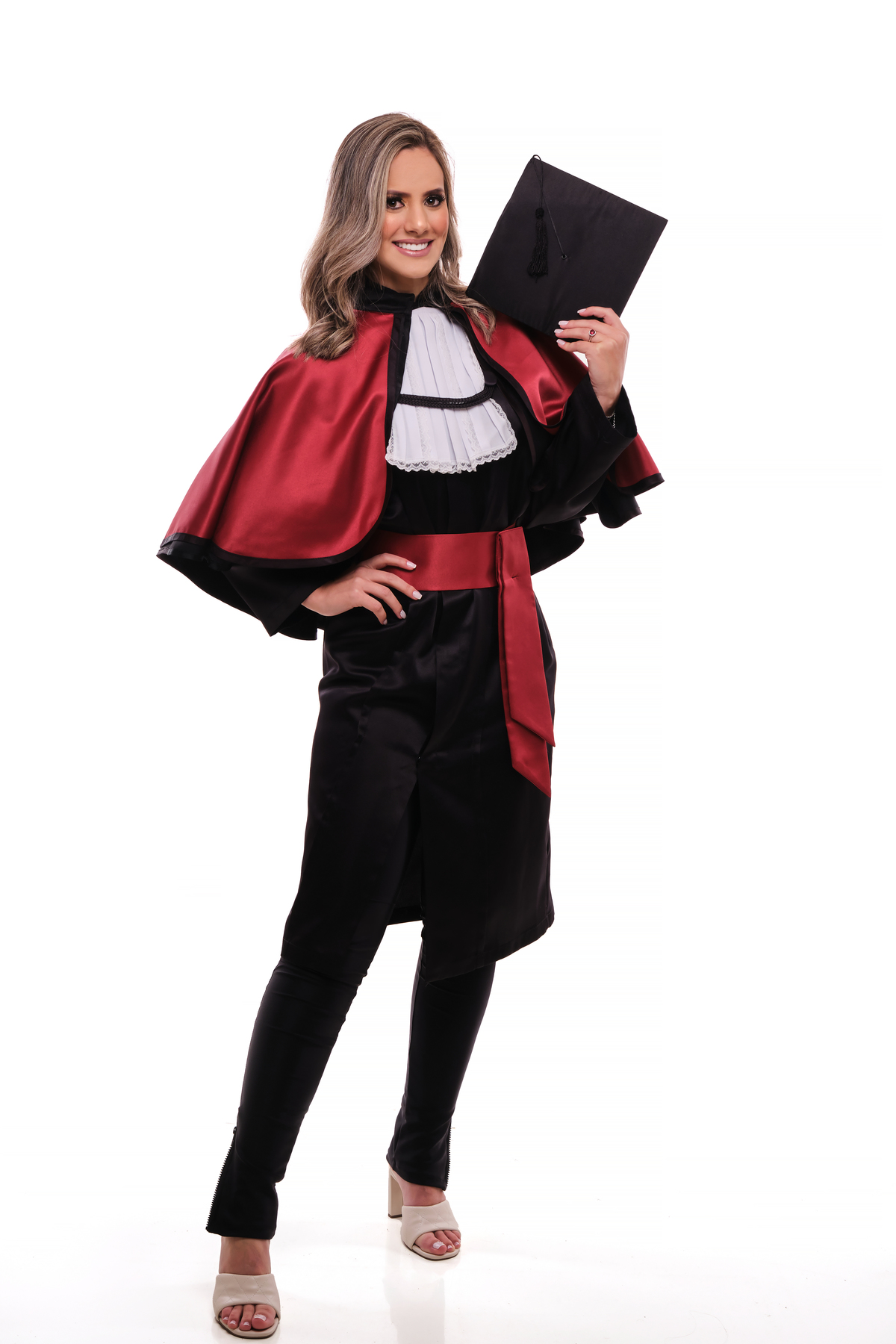 Dra.Fabiana Assis - Cirurgiã Dentista - Universidade Tuiuti do Parana