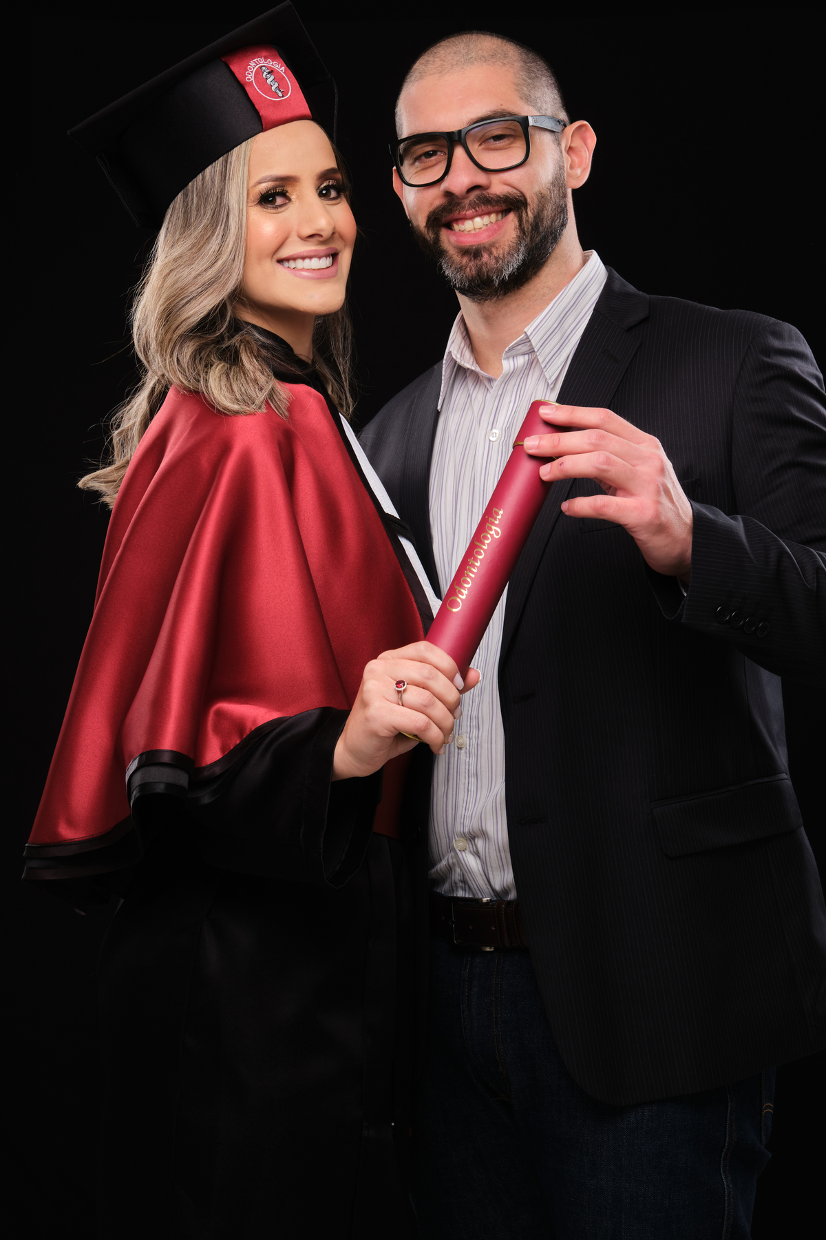 Dra.Fabiana Assis - Cirurgiã Dentista - Universidade Tuiuti do Parana