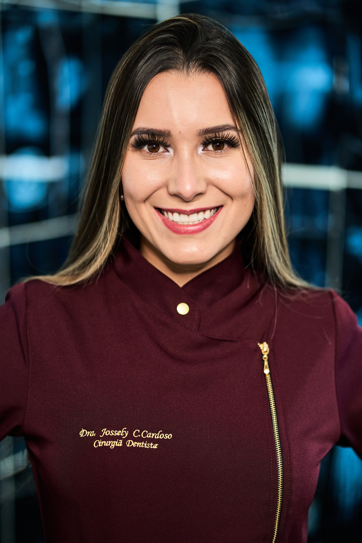 Dra. Jossely Cardoso - Cirurgiã Dentista - Universidade Tuiuti do Parana
