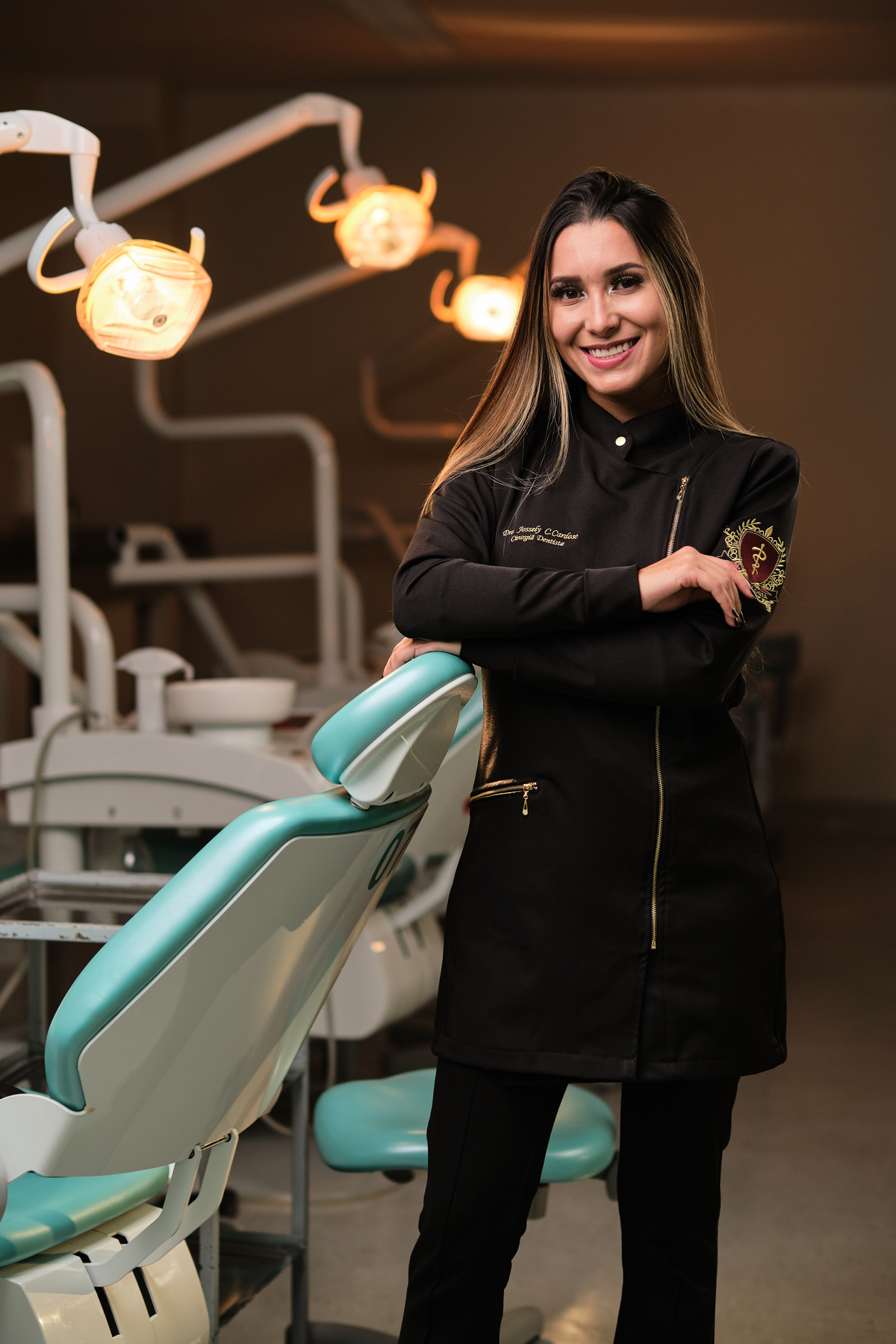 Dra. Jossely Cardoso - Cirurgiã Dentista - Universidade Tuiuti do Parana