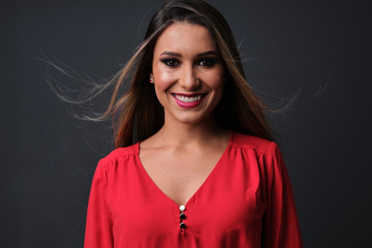 Dra. Jossely Cardoso - Cirurgiã Dentista - Universidade Tuiuti do Parana