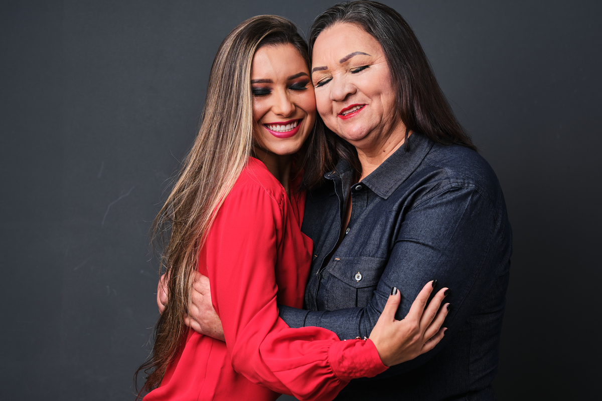 Dra. Jossely Cardoso - Cirurgiã Dentista - Universidade Tuiuti do Parana