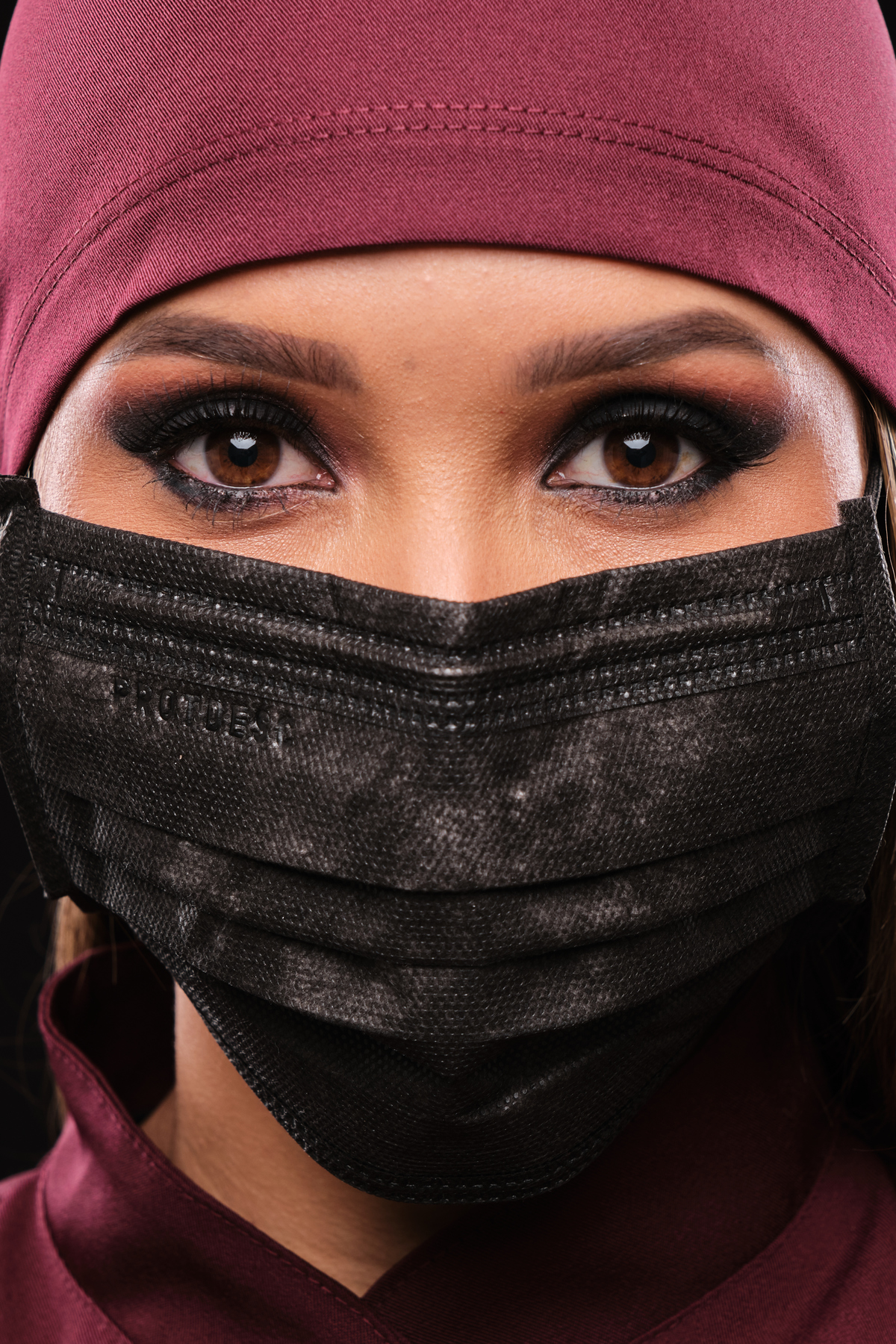 Dra. Jossely Cardoso - Cirurgiã Dentista - Universidade Tuiuti do Parana