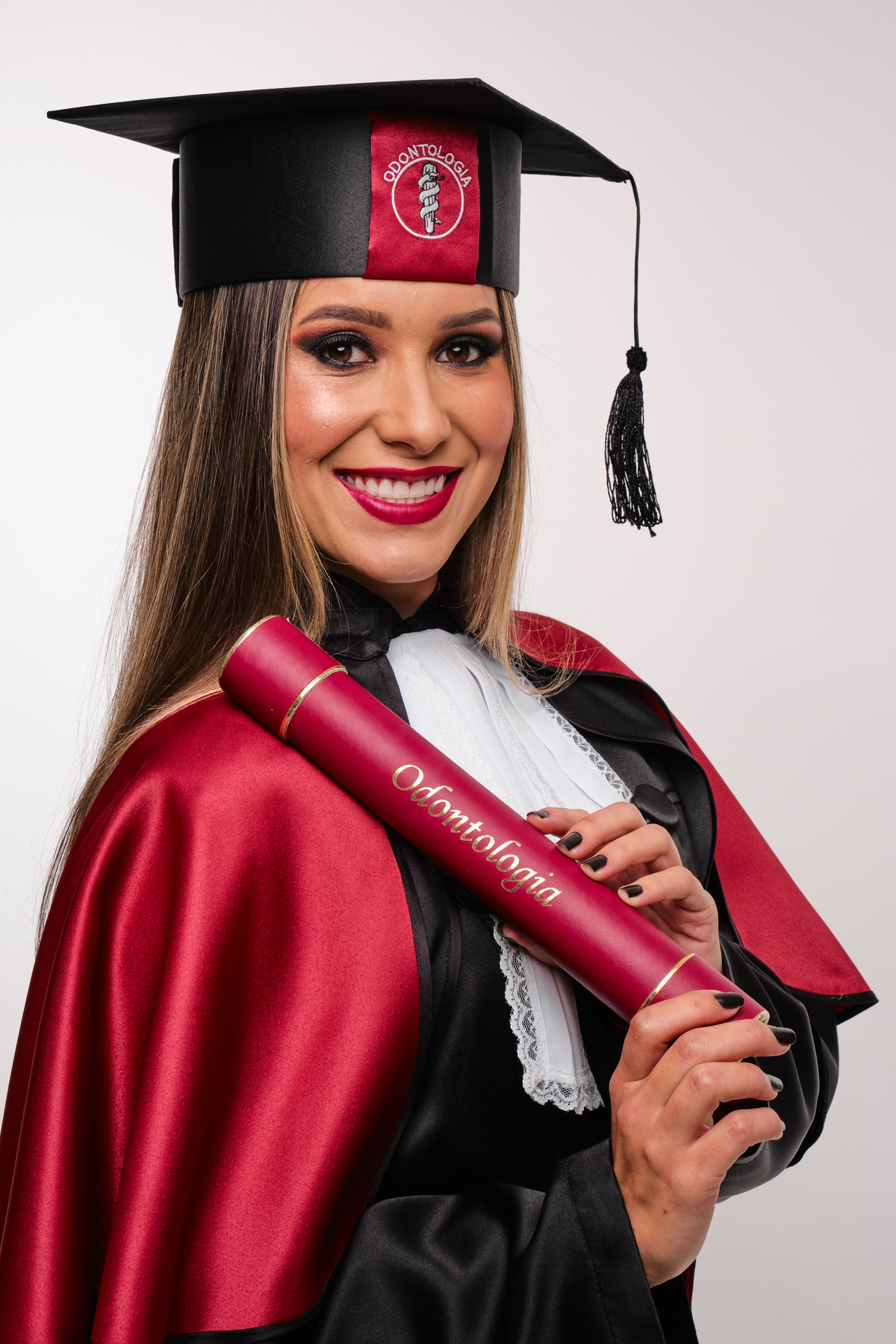 Dra. Jossely Cardoso - Cirurgiã Dentista - Universidade Tuiuti do Parana