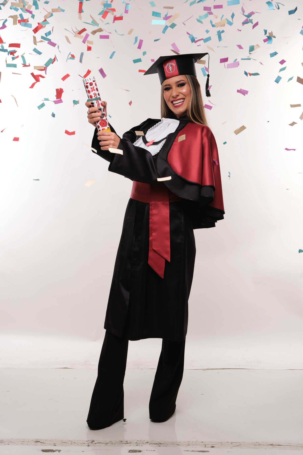 Dra. Jossely Cardoso - Cirurgiã Dentista - Universidade Tuiuti do Parana