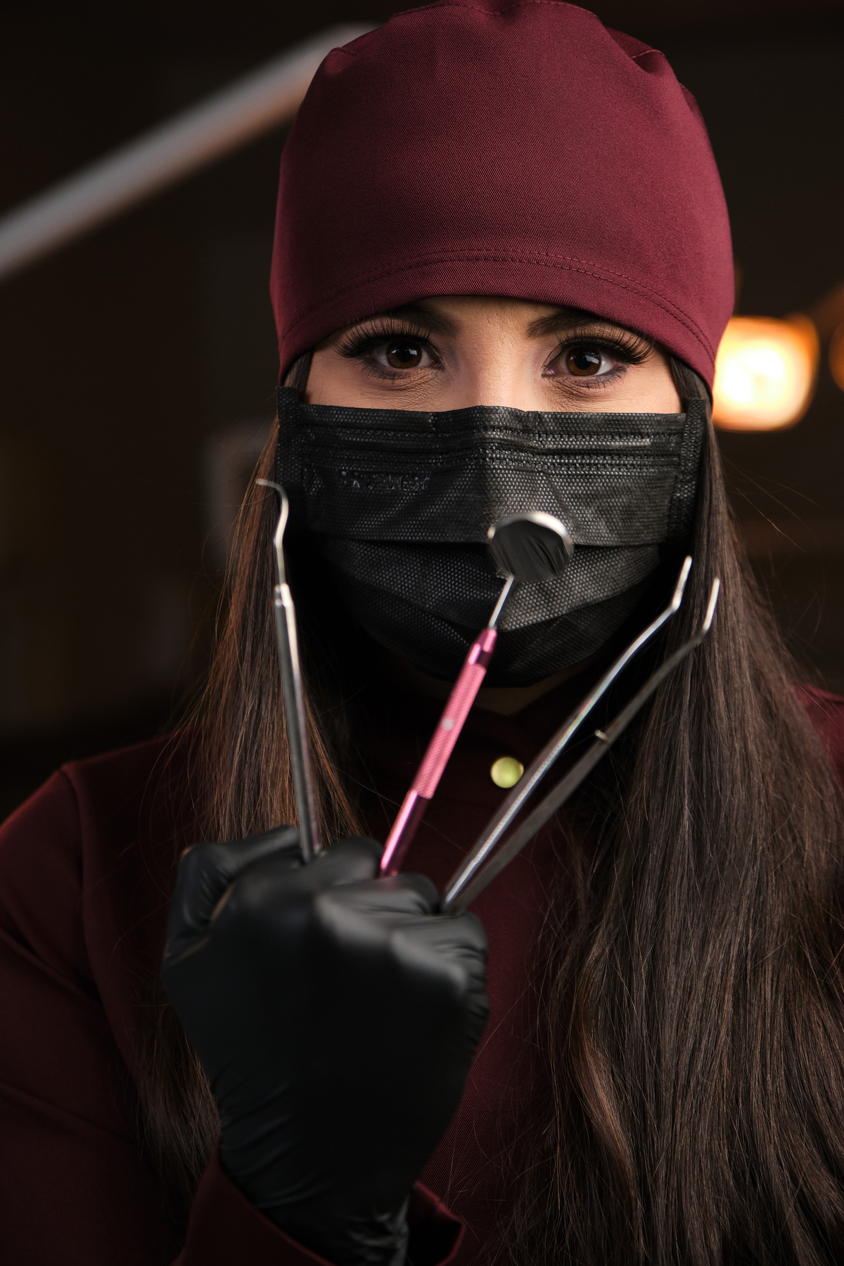 Dra. Leticia Bigas - Cirurgiã Dentista - Universidade Tuiuti do Parana