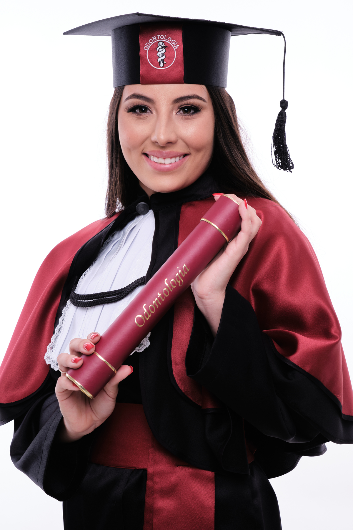 Dra. Leticia Bigas - Cirurgiã Dentista - Universidade Tuiuti do Parana