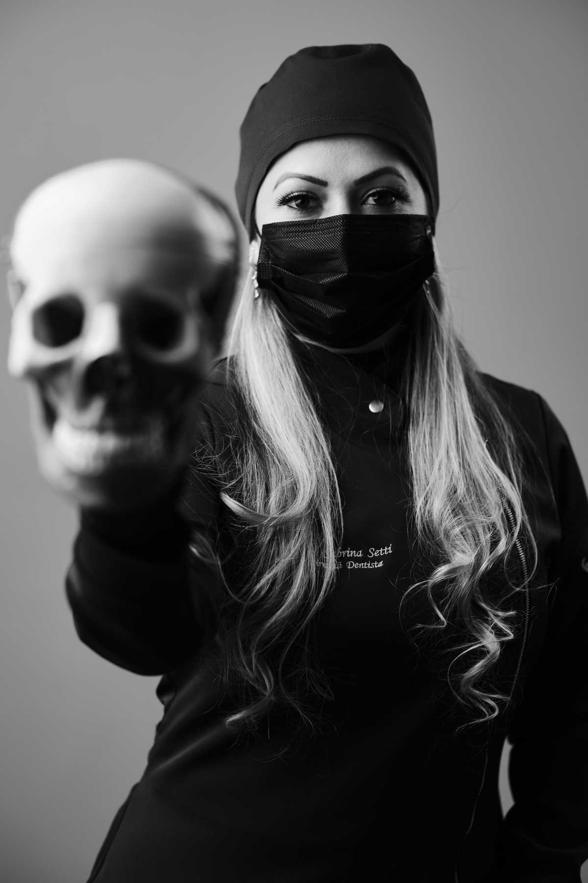 Dra. Sabrina Setti - Cirurgiã Dentista - Universidade Tuiuti do Parana