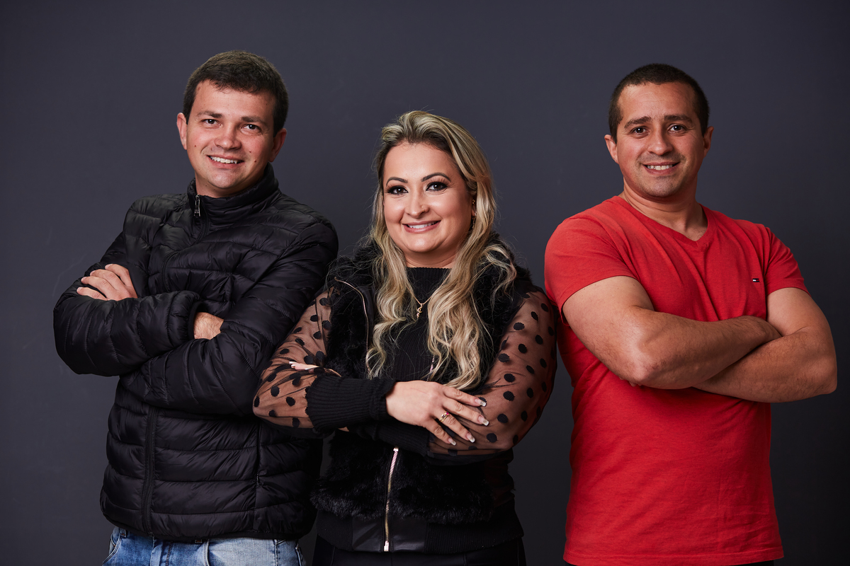 Dra. Sabrina Setti - Cirurgiã Dentista - Universidade Tuiuti do Parana