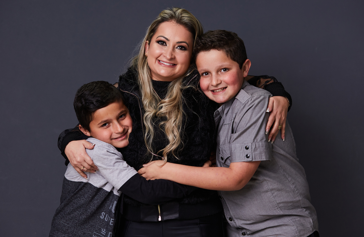 Dra. Sabrina Setti - Cirurgiã Dentista - Universidade Tuiuti do Parana