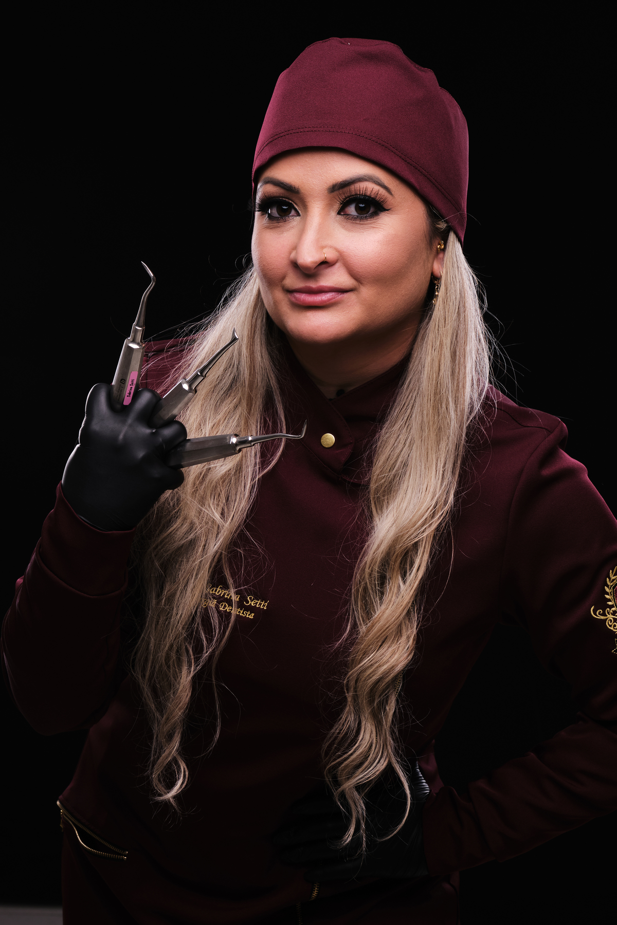 Dra. Sabrina Setti - Cirurgiã Dentista - Universidade Tuiuti do Parana