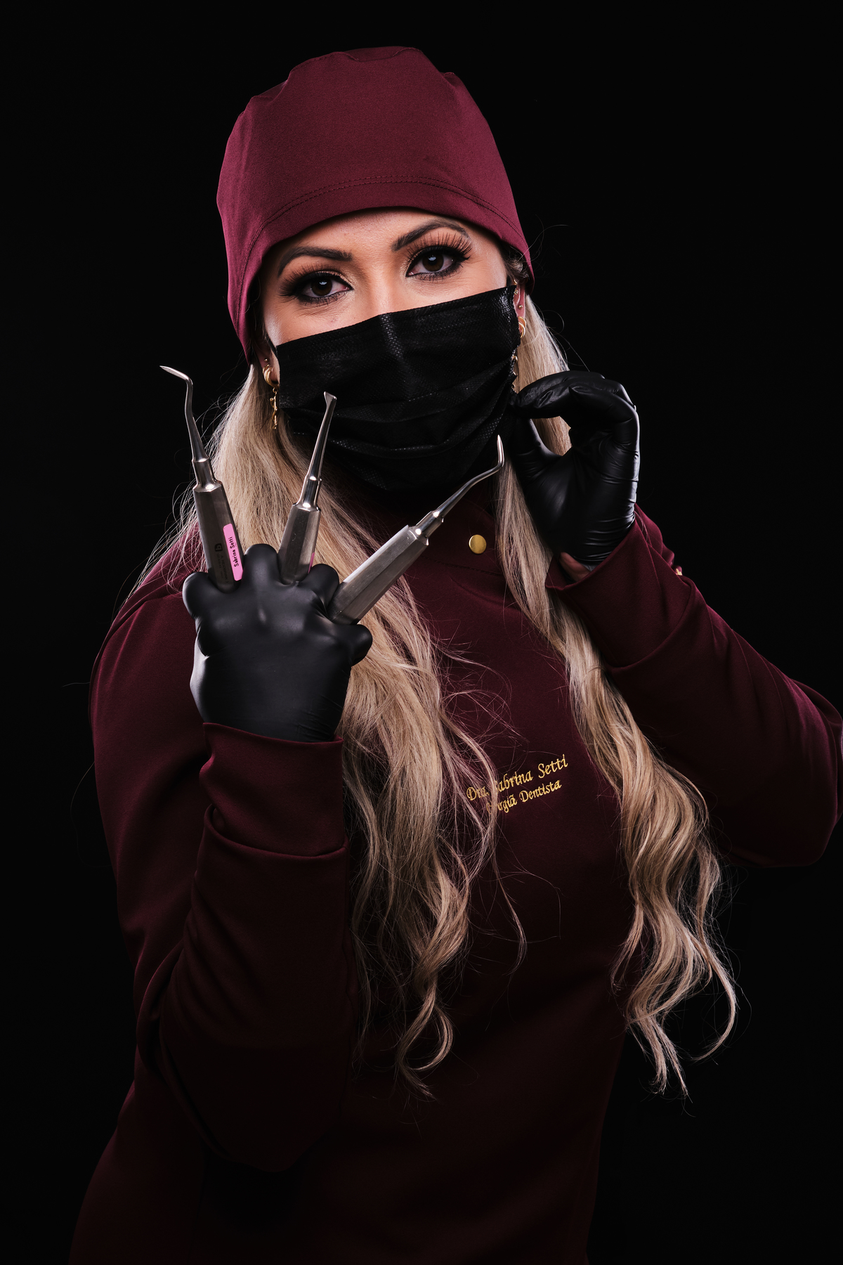 Dra. Sabrina Setti - Cirurgiã Dentista - Universidade Tuiuti do Parana