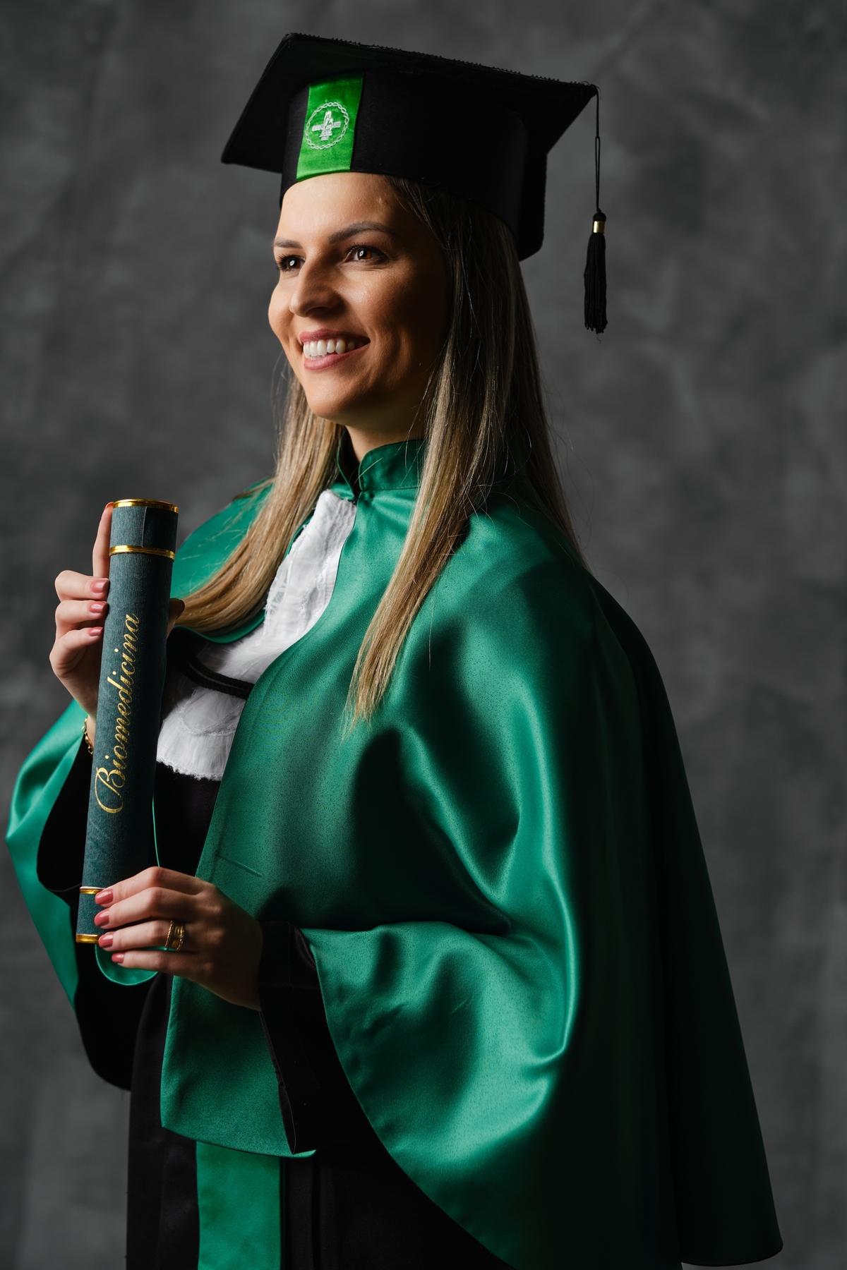 Aline Gabriele  - Biomedicina