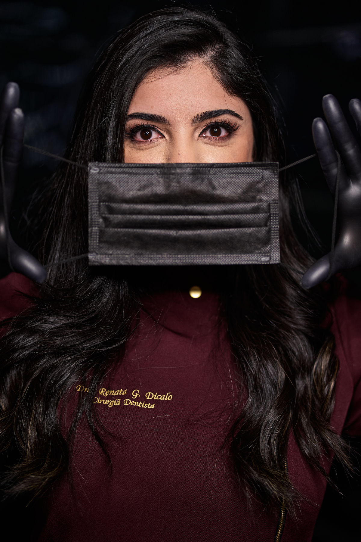 Cirurgiã Dentista - Renata Gharib Dicalo Massuci