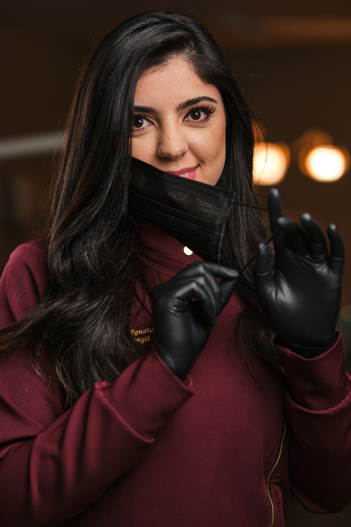 Cirurgiã Dentista - Renata Gharib Dicalo Massuci