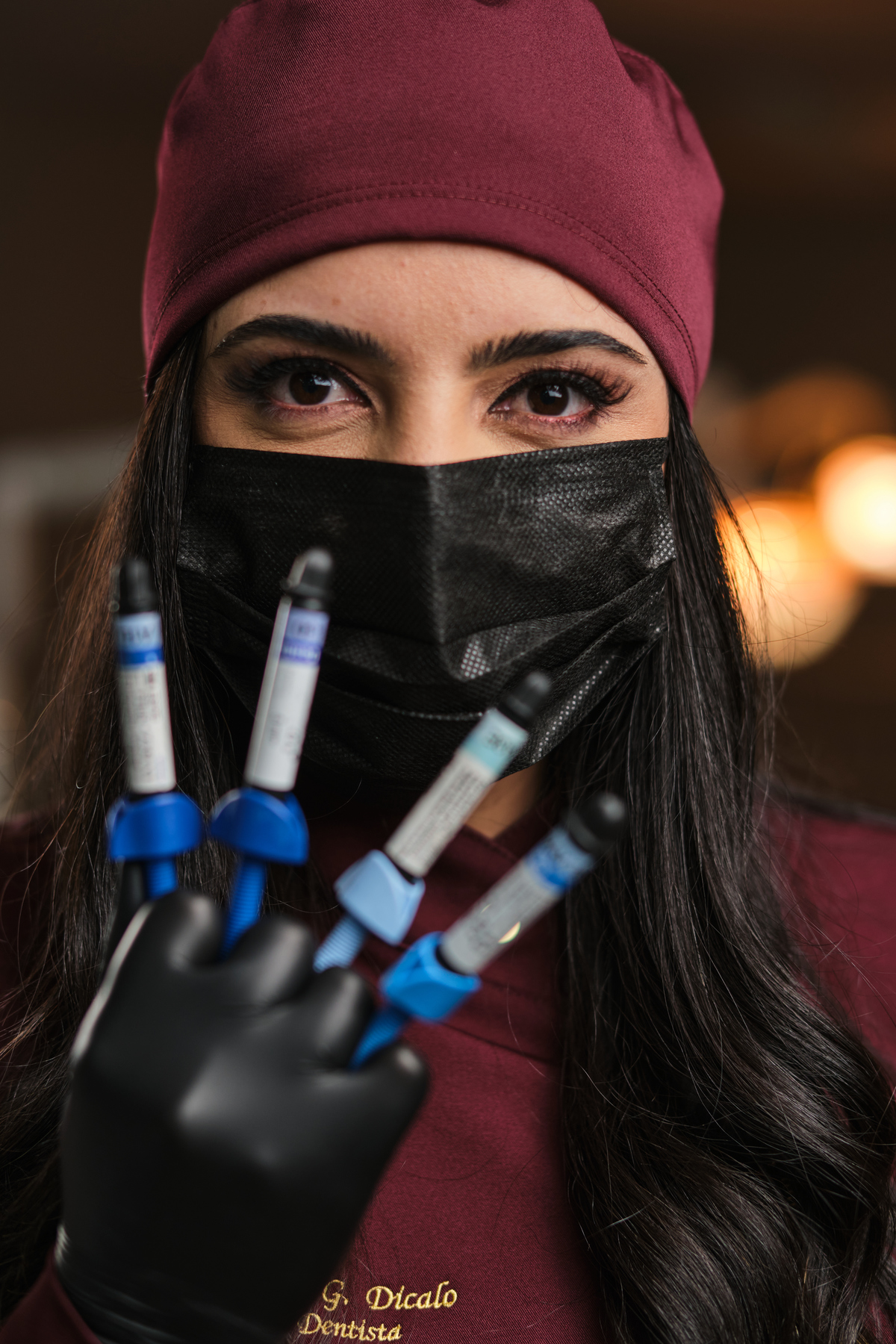 Cirurgiã Dentista - Renata Gharib Dicalo Massuci