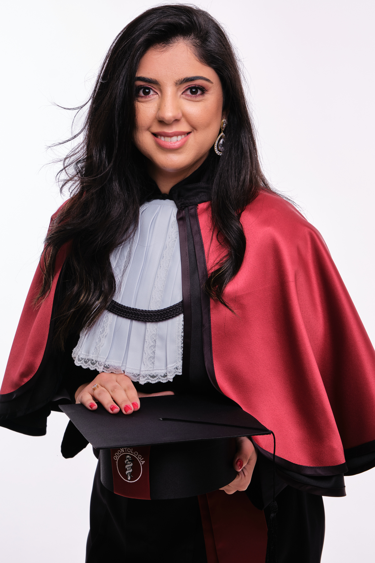 Cirurgiã Dentista - Renata Gharib Dicalo Massuci