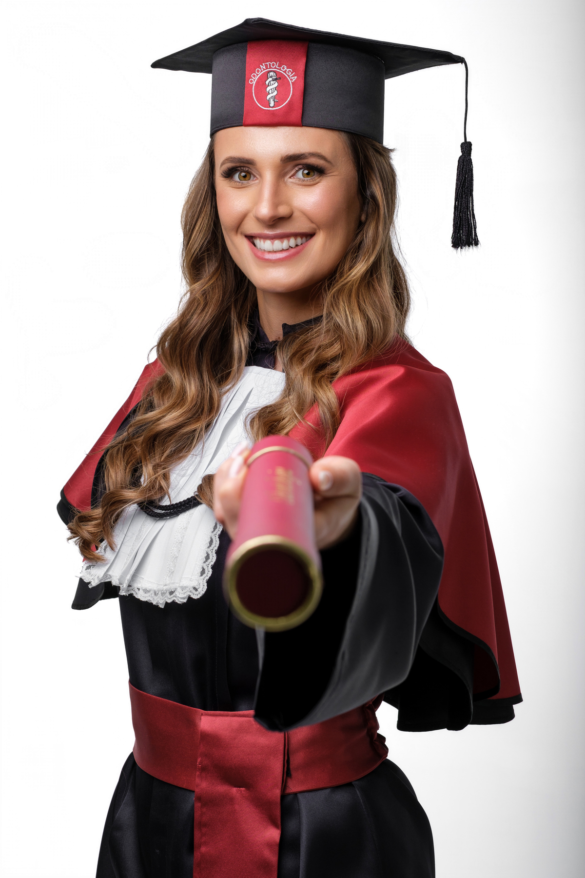 Dra. Luana Eckert -  Cirurgiã Dentista UP - Universidade Positivo