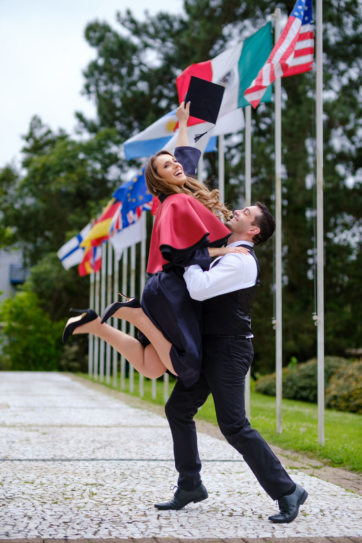 Dra. Luana Eckert -  Cirurgiã Dentista UP - Universidade Positivo