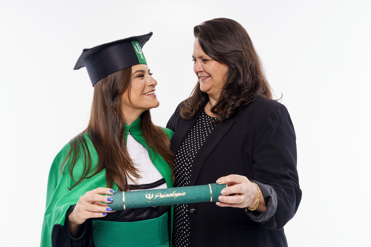 Formanda de Psicologia UTP -  Andressa Bruno