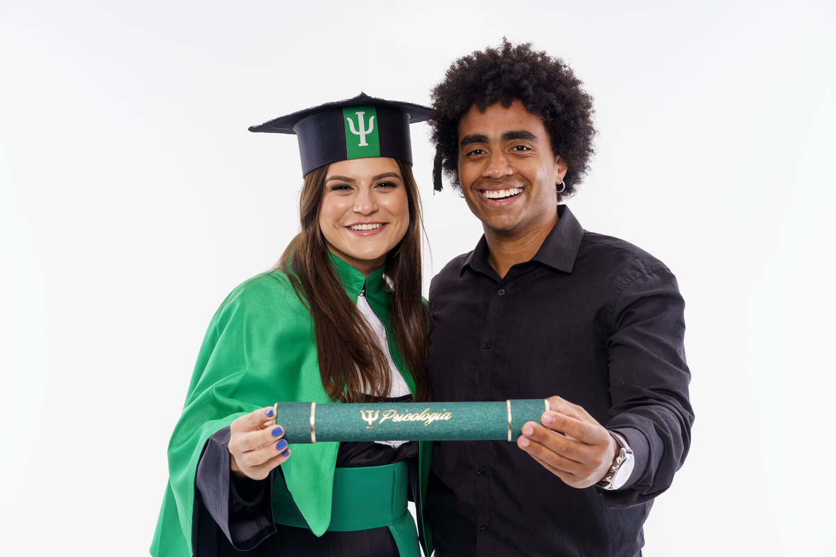Formanda de Psicologia UTP -  Andressa Bruno