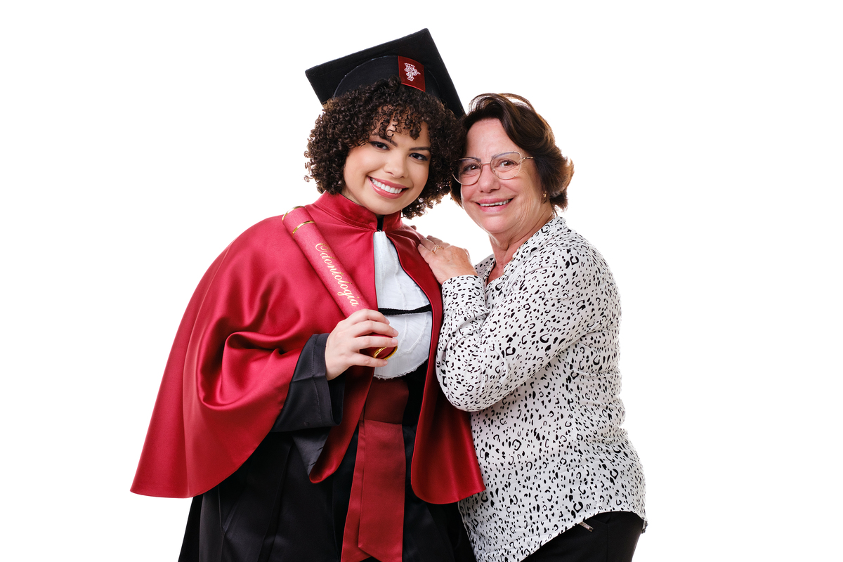 Ensaio Cirurgiã Dentista Dra. Juliana Salles - Faculade Herrero