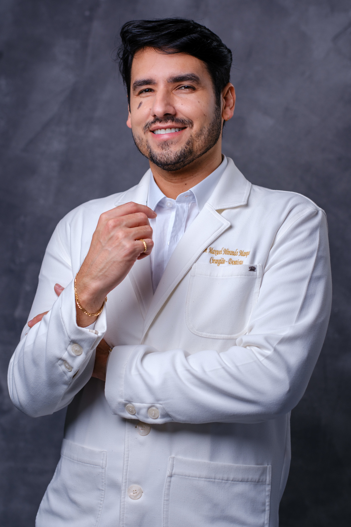 Ensaio Corporativo:

Cirurgião dentista: Dr. Max Marques