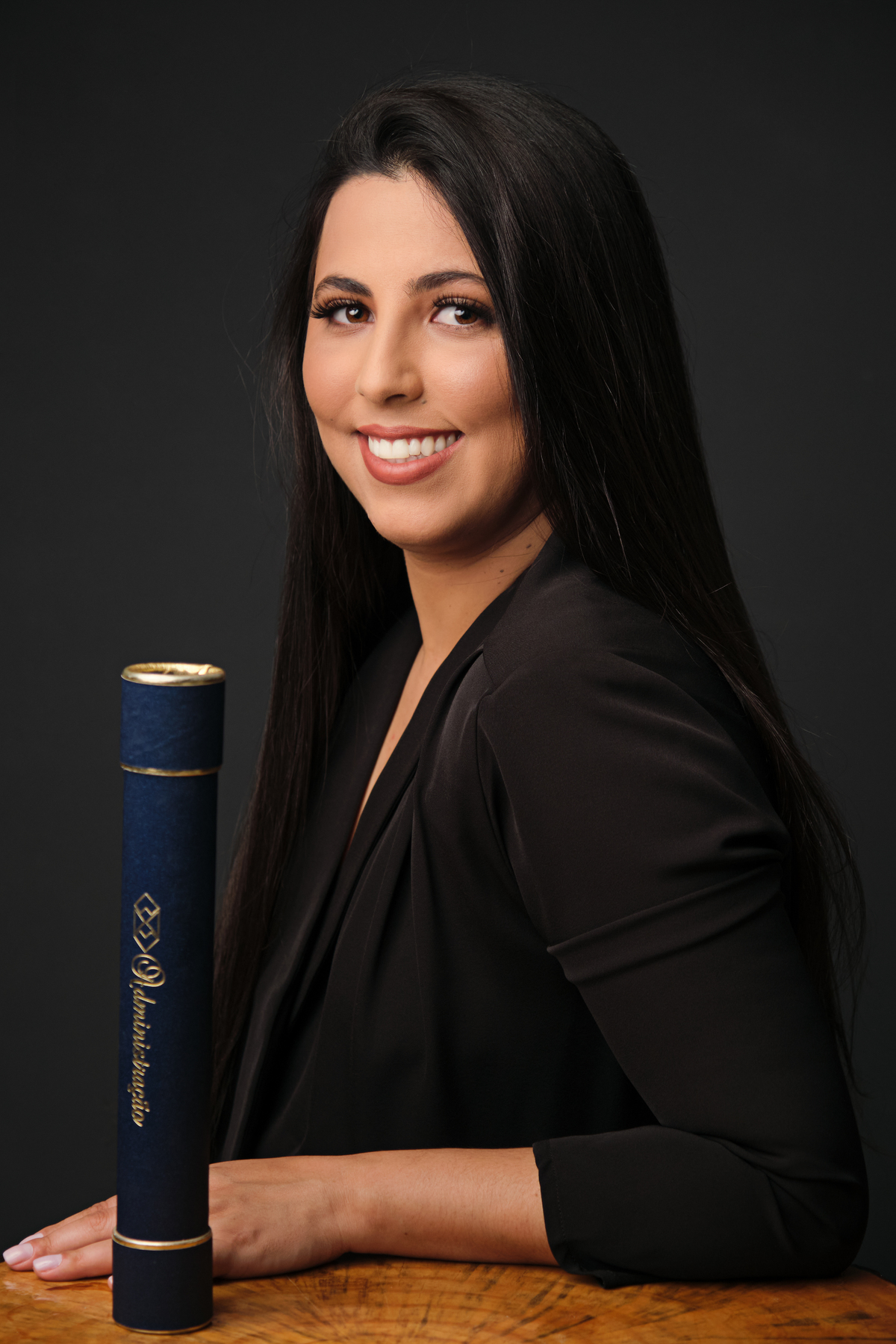 Cliente: Fran Morais Oliveira

Bacharel em Administração - Universidade Tuiuti do Paraná

Make: Michele Jamcoski