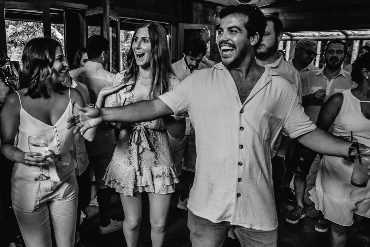 Casamento Ramiro Benetti, Casamento em Gramado, Fotógrafo de Casamento em Gramado, Fotógrafo de Casamento em Gramado, troca de alianças noivos