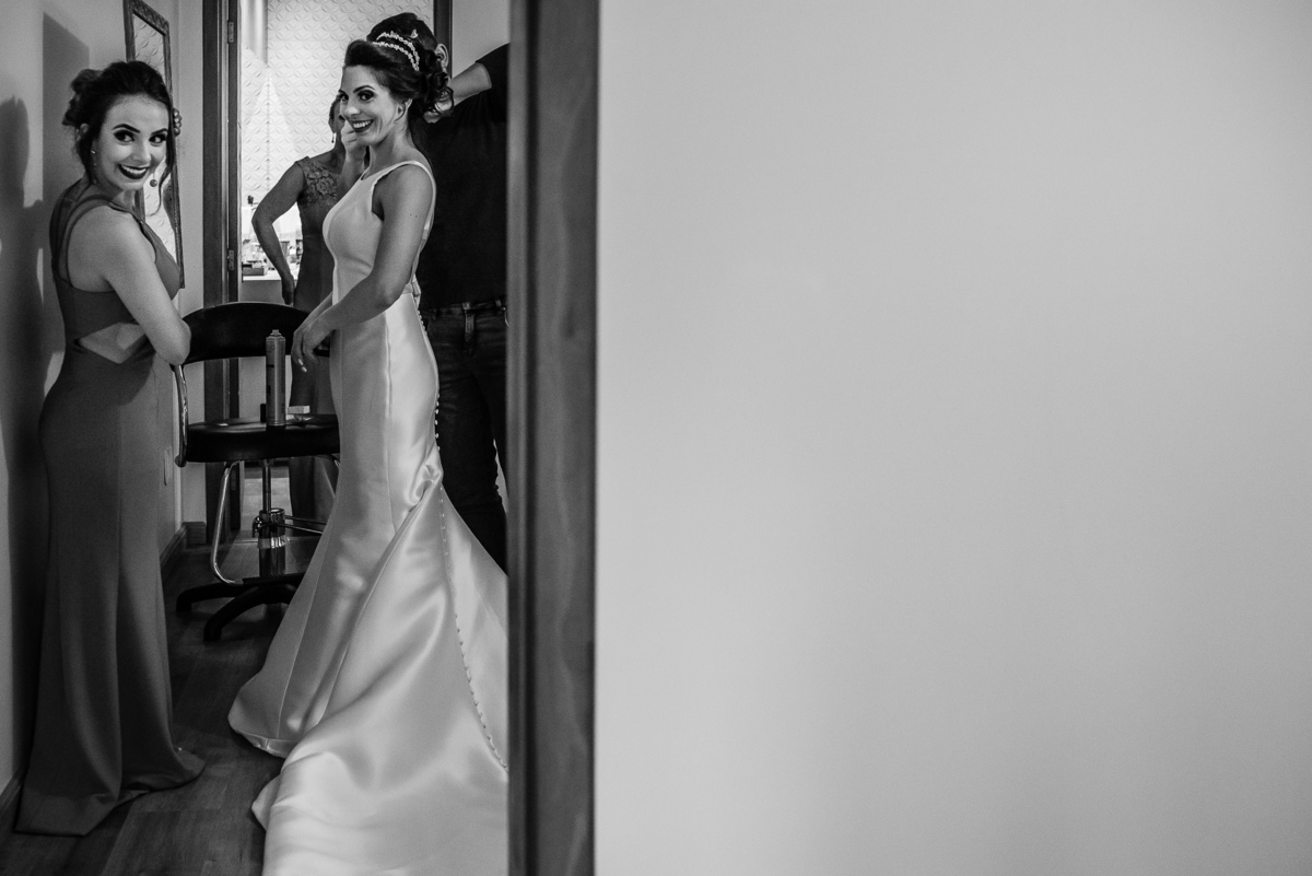 Casamento em Gramado, Fotografia de Casamento em Gramado, Fotógrafo de Casamento, Casamento na Serra Gaúcha, Making Off Noivas, Bastidores Casamento, Flores para noiva, Vestido de Noiva, Vestido de Festa