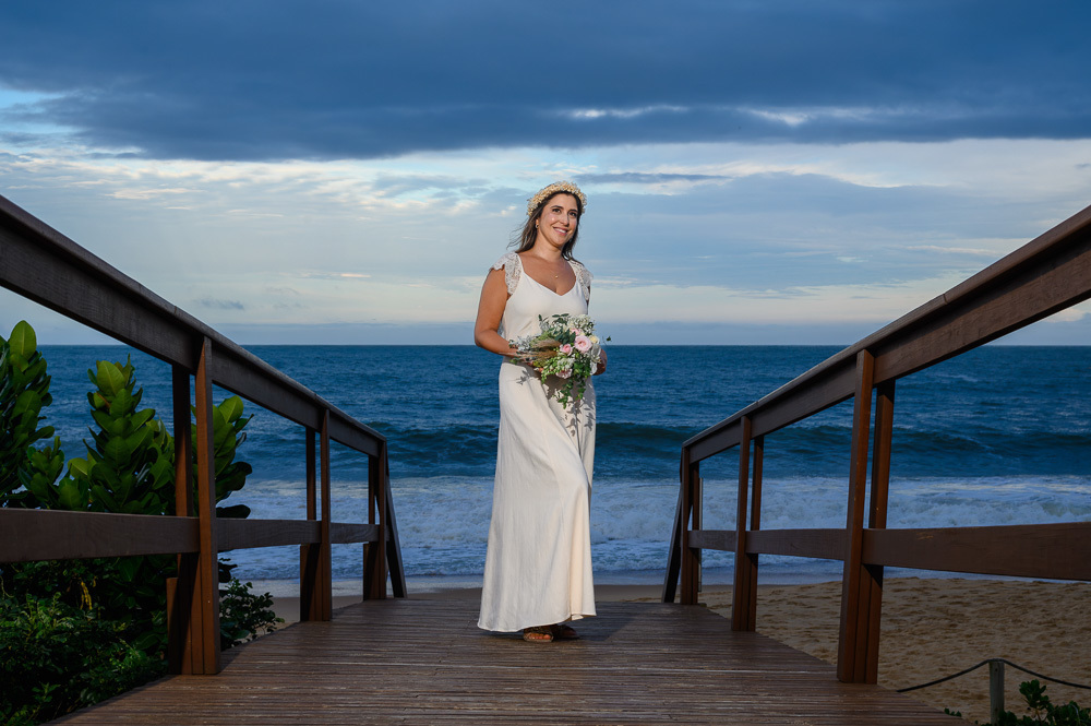 casamento na praia,santa catarina (brazilian state),estaleiro guest house,casamento emocionante,balneário camboriú (city-town-village),guest house,casamento lindo,vestida de noiva,como organizar lista de casamento,entrada da noiva