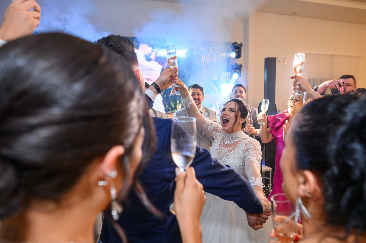 casamento em Penha SC, Beatriz e Eduardo, Capela Santa Lídia, casamento com emoção, casamento personalizado, festa de casamento animada