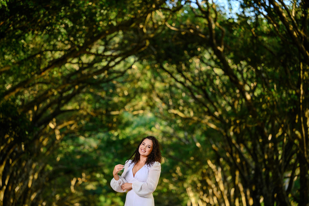 retrato da noiva durante ensaio pré wedding em Balneário Camboriú SC