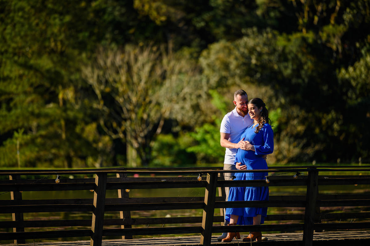 Ensaio de família no Vale dos Ventos em meio à natureza