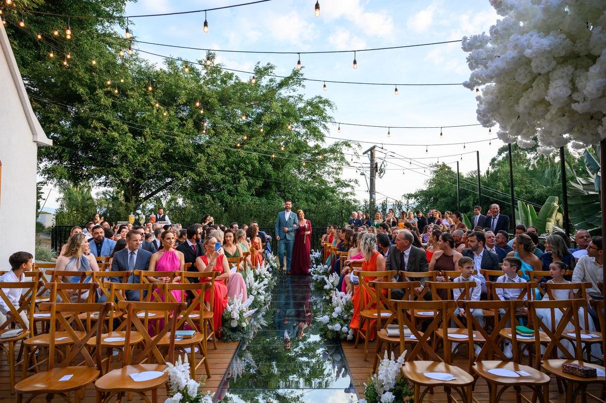 Casamento de Fabiani e Caio no Espaço Cascata do Indaiá Eventos em Itapema
