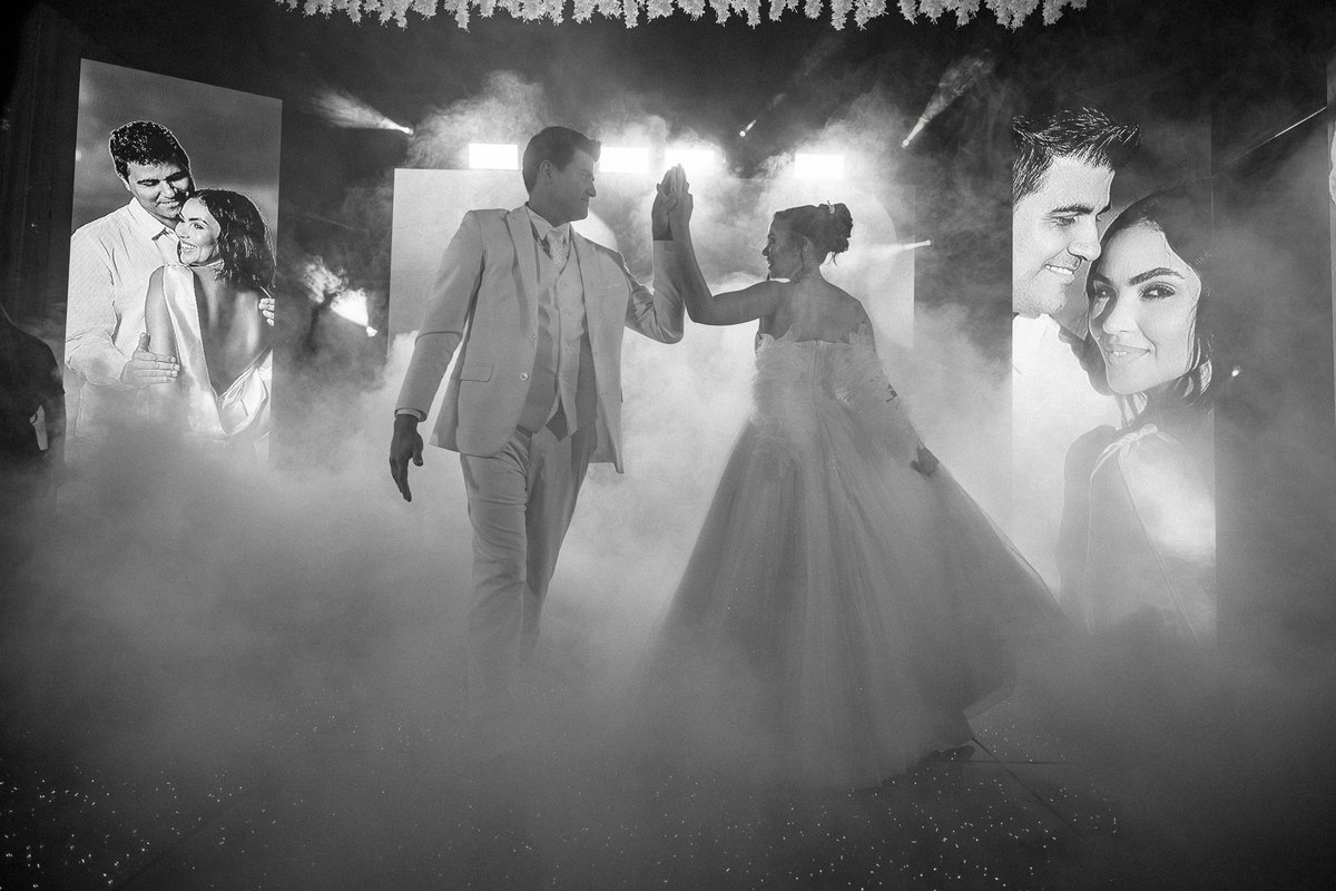 dança dos noivos em casamento em Itapema Indaiá Eventos
