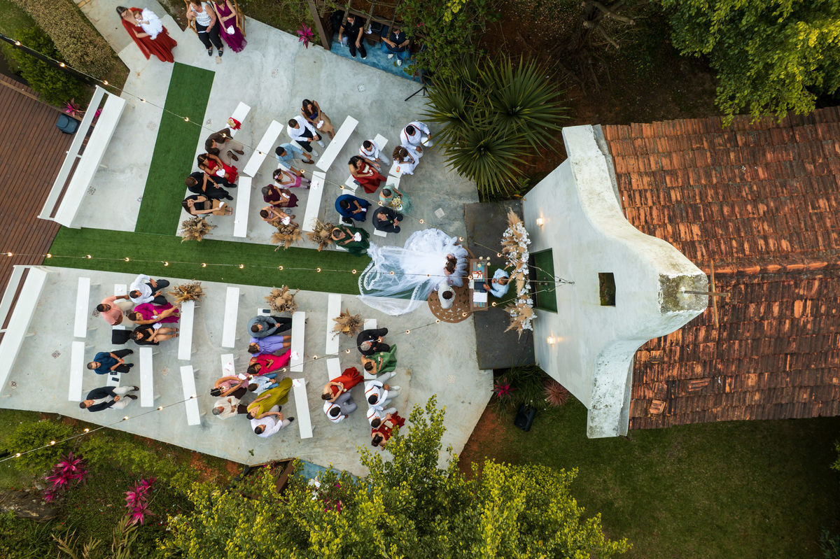 Vista aérea da cerimônia no Centro de Eventos Vila Gomes