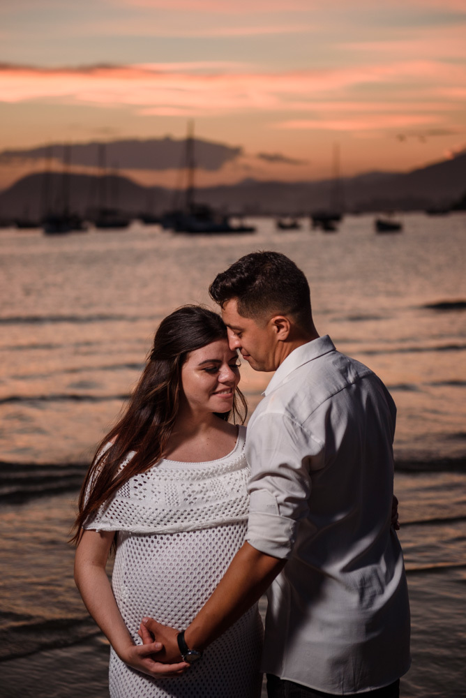 ENSAIO-BOOK-GESTANTE-GRAVIDA-FOTOS-PRAIA-BOMBINHAS-ITAPEMA-FOTOGRAFO