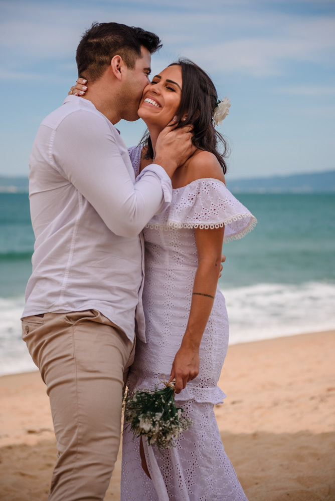 ensaio-book-pré-casamento-wedding-couple-photoshoot-session-florianópolis-floripa-sc-santa-catarina-praia-forte-fotógrafo-fotografia-fotos